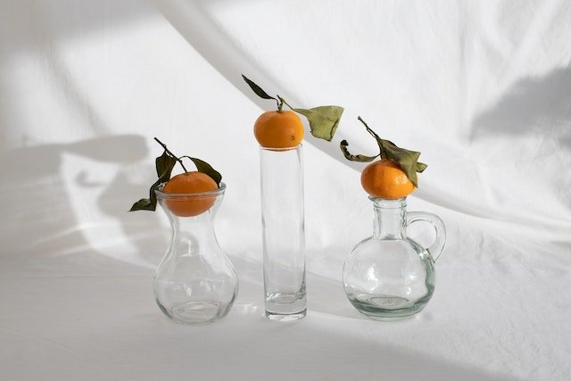 Mandarinas sobre frascos, Conservación y almacenamiento